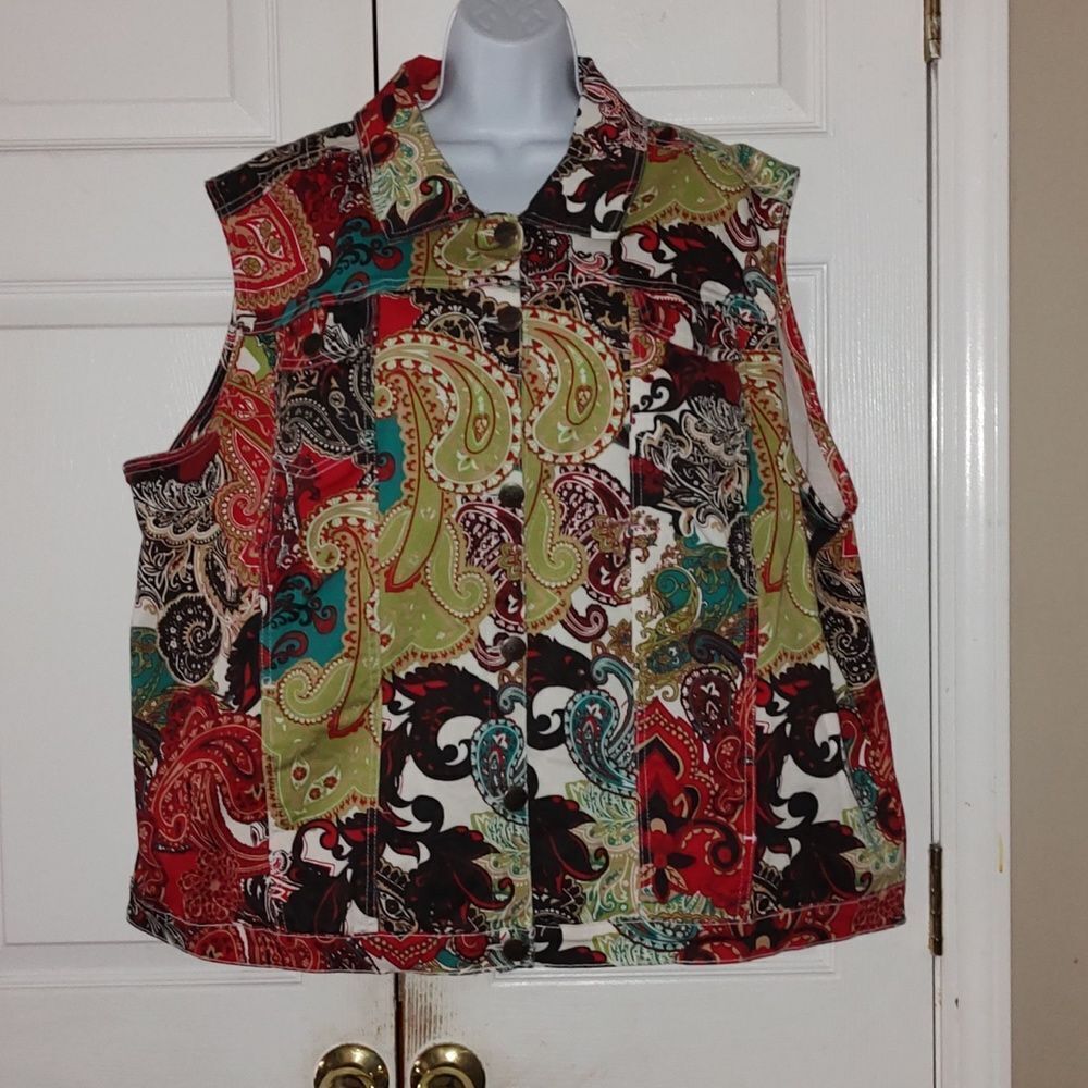 Koret  paisley  button up denim vest  fall, night out, bonfire  Sz 26W  NWOT